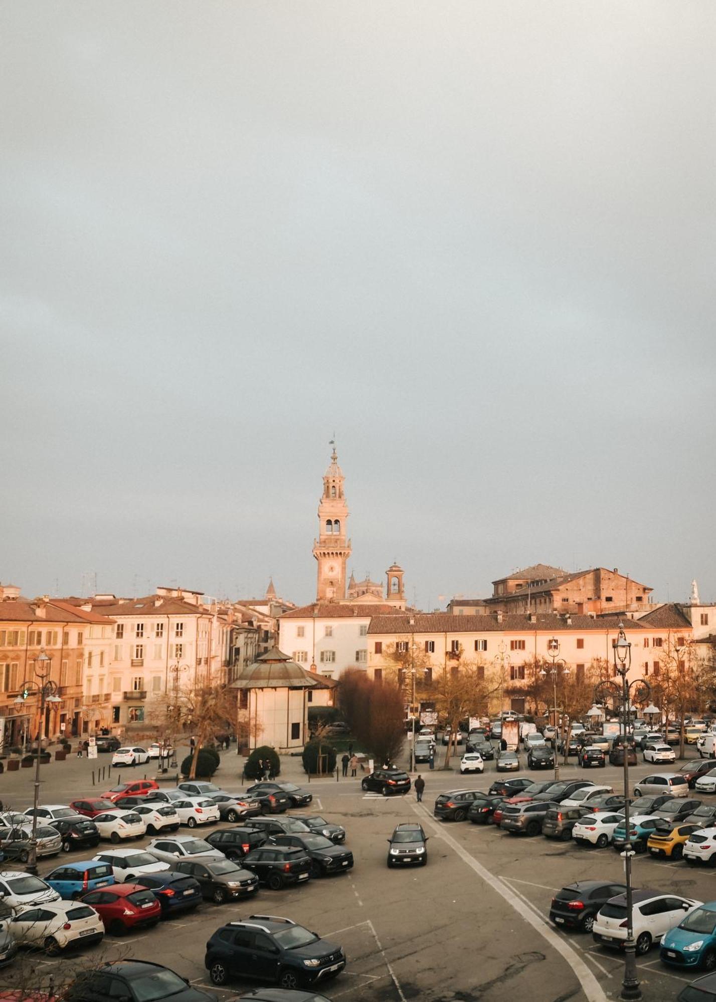 Casale City Casale Monferrato Exteriér fotografie